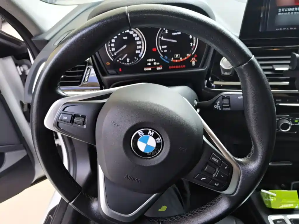 BMW 1 Series — миниатюра 11