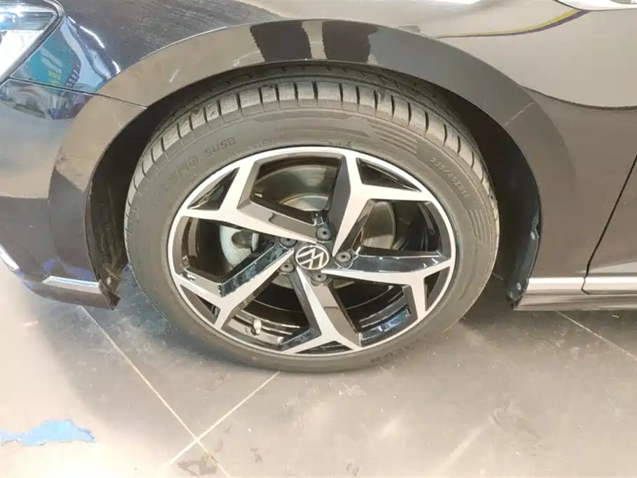 Volkswagen Magotan 2023 200 330TSI DSG Luxury