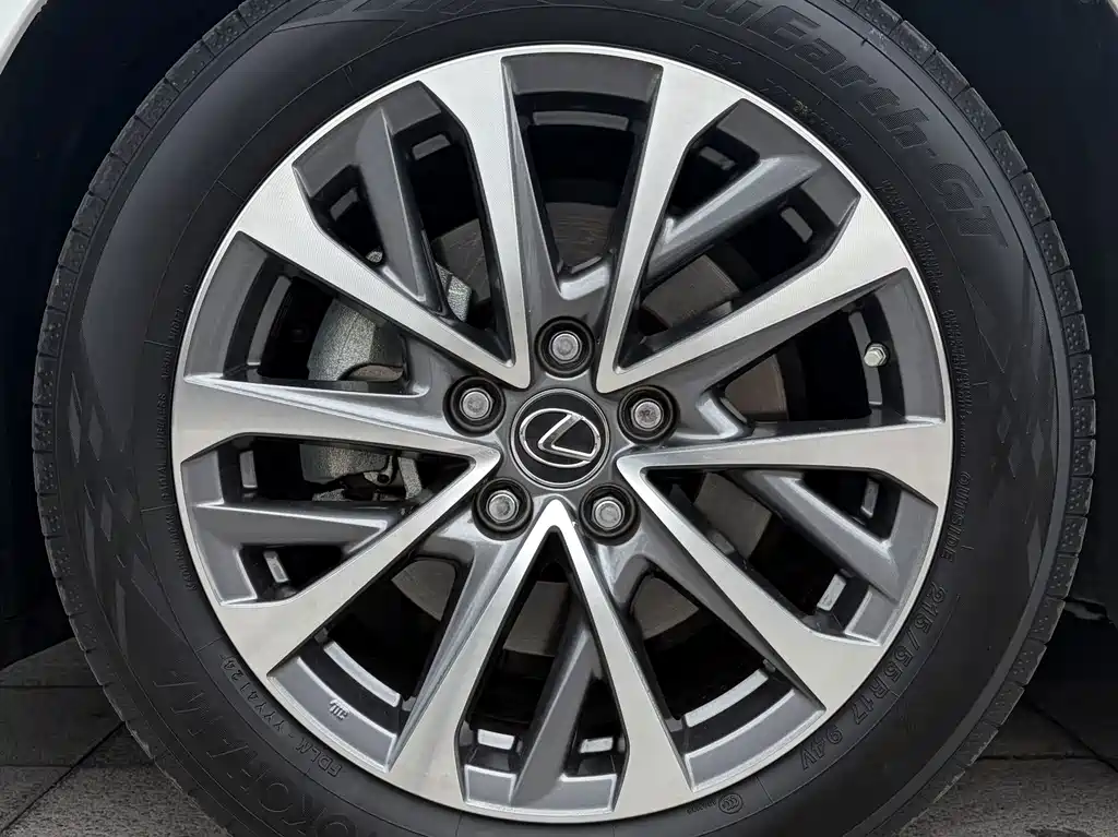 Lexus ES — миниатюра 26