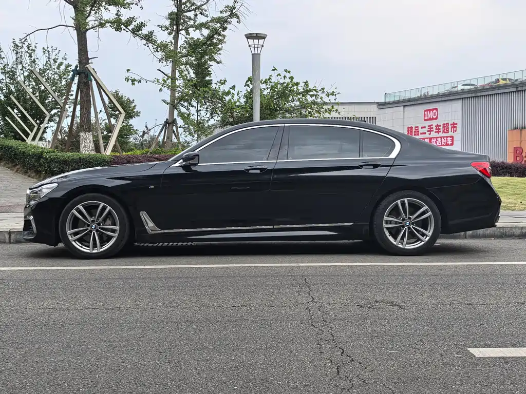 BMW 7 Series 7 2018 730Li Lead M Sport