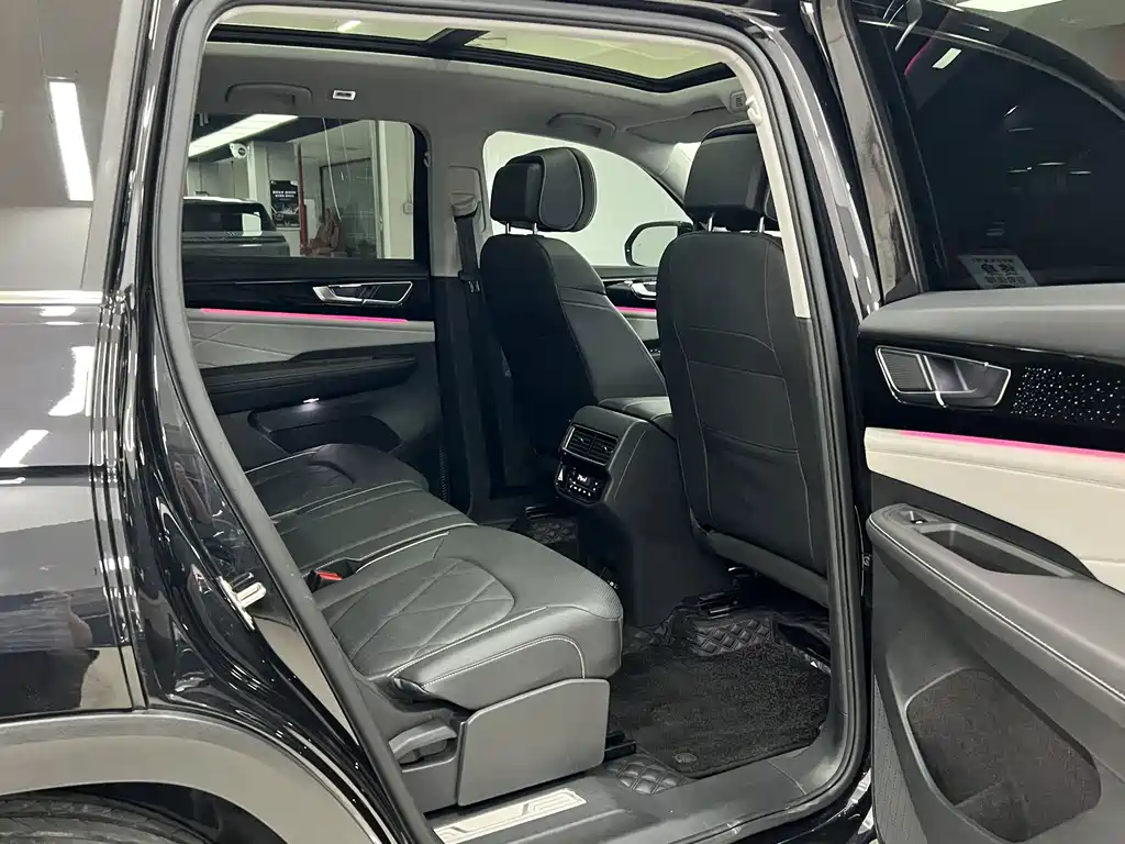 Volkswagen Teramont — миниатюра 14