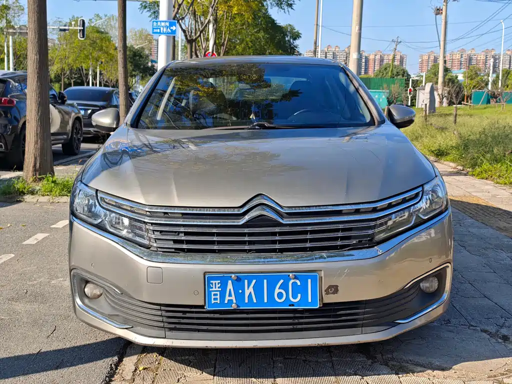 Citroen C6 — миниатюра 2