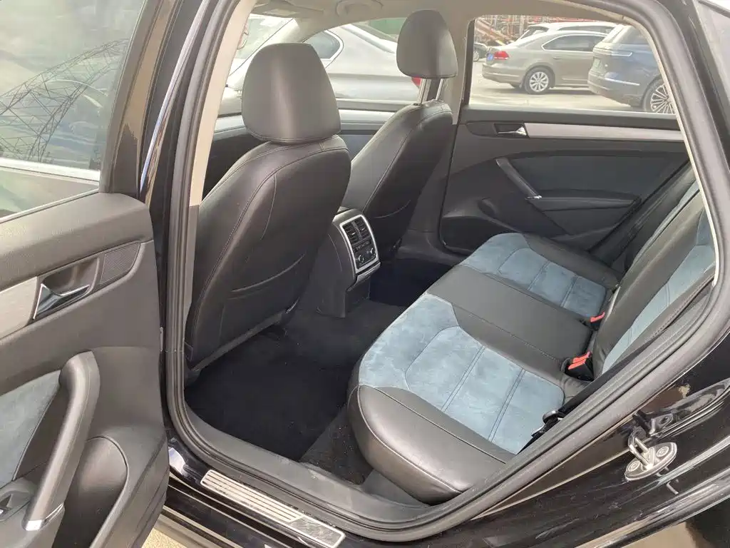 Volkswagen Passat — миниатюра 5