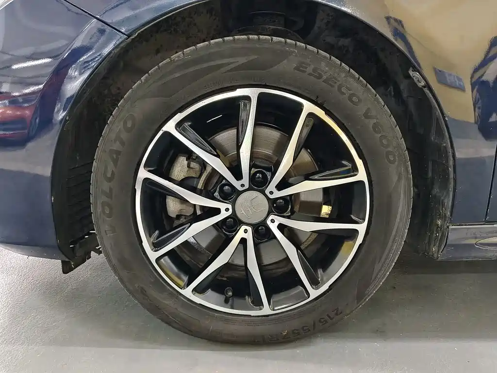 BYD MAX — миниатюра 13