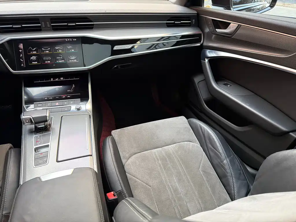 Audi A6L — миниатюра 10