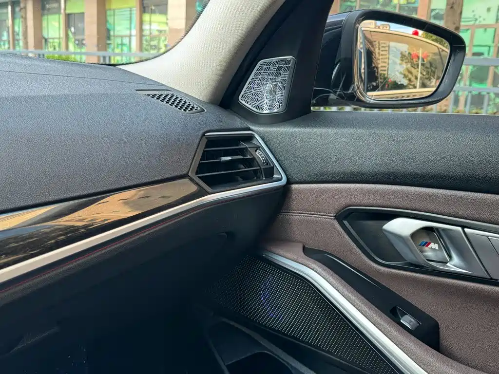 BMW 3 Series — миниатюра 22