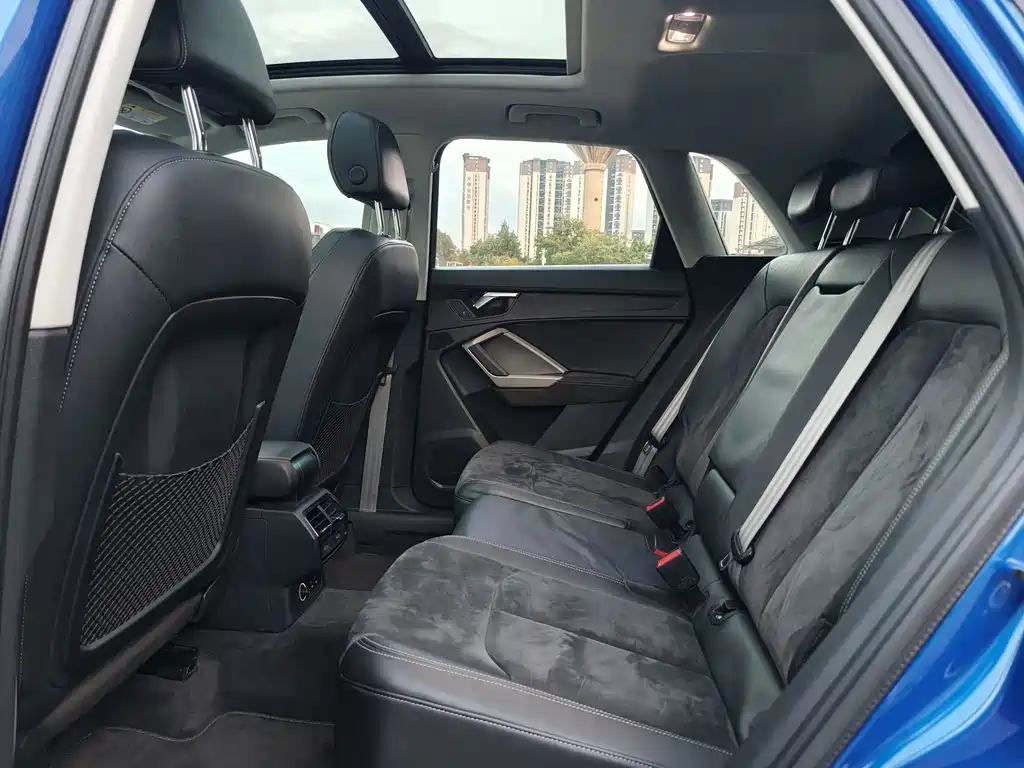 Audi Q3 — миниатюра 9