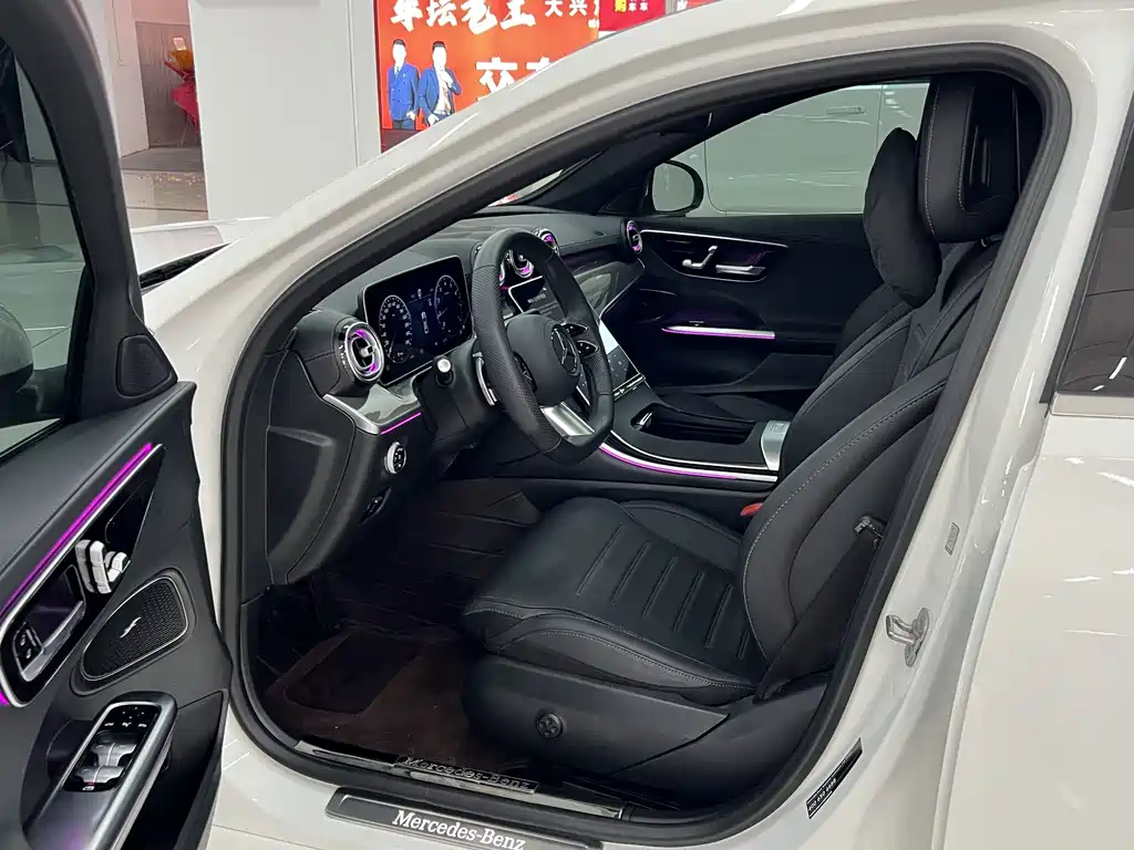 Mercedes-Benz C-Class — миниатюра 9