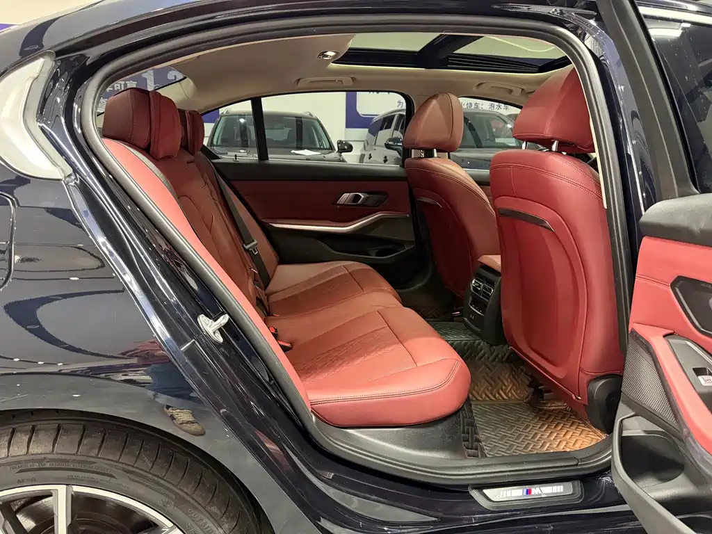 BMW 3 Series — миниатюра 11