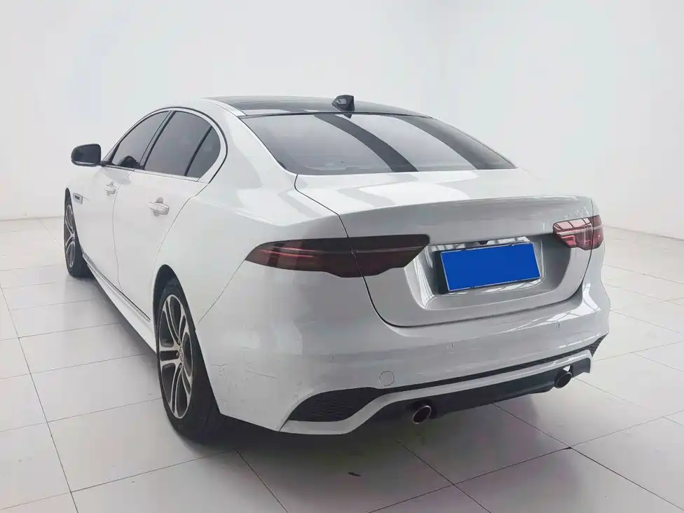 Jaguar XEL — миниатюра 7