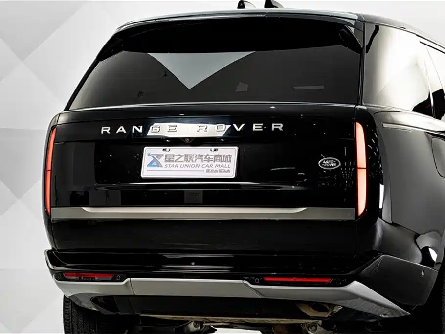 Land Rover Range Rover 2025 3.0 L6 400PS Long Wheelbase