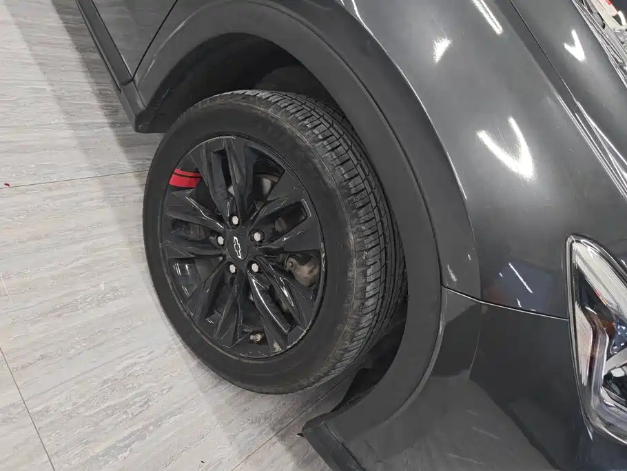 Chevrolet Volando — миниатюра 6