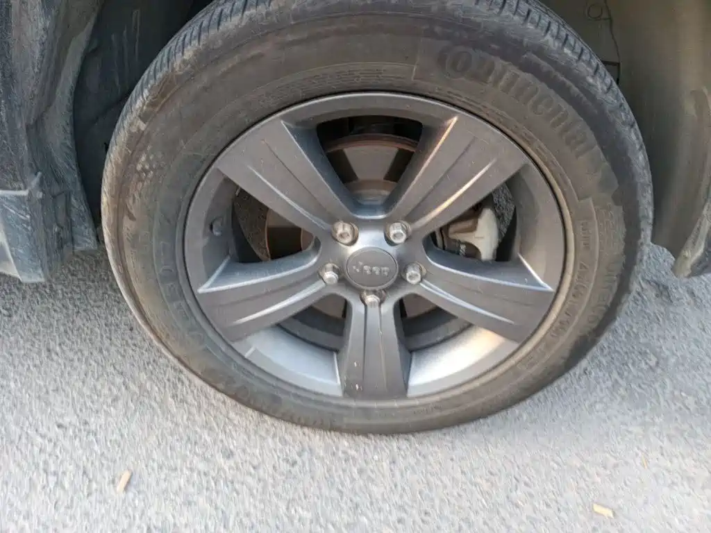 Jeep Compass (Import) — миниатюра 24