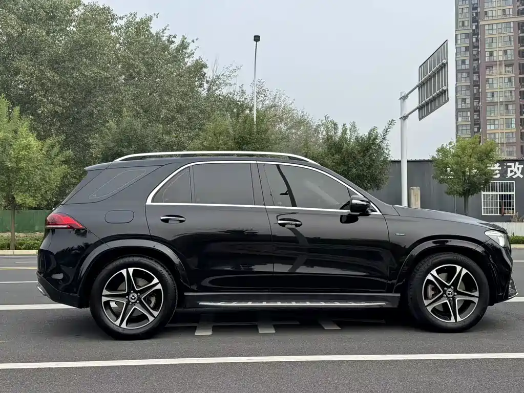 Mercedes-Benz GLE New Energy — миниатюра 5
