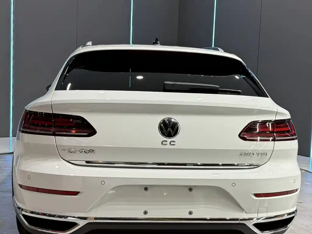 Volkswagen CC — миниатюра 7