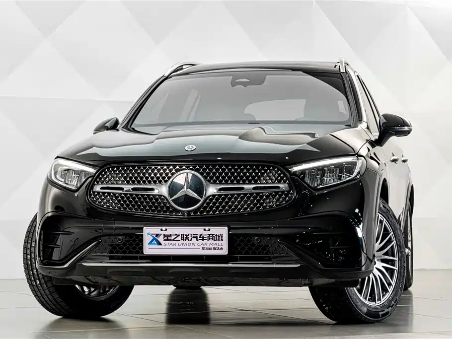 Mercedes-Benz GLC 2023 GLC 300 L 4MATIC 5 мест