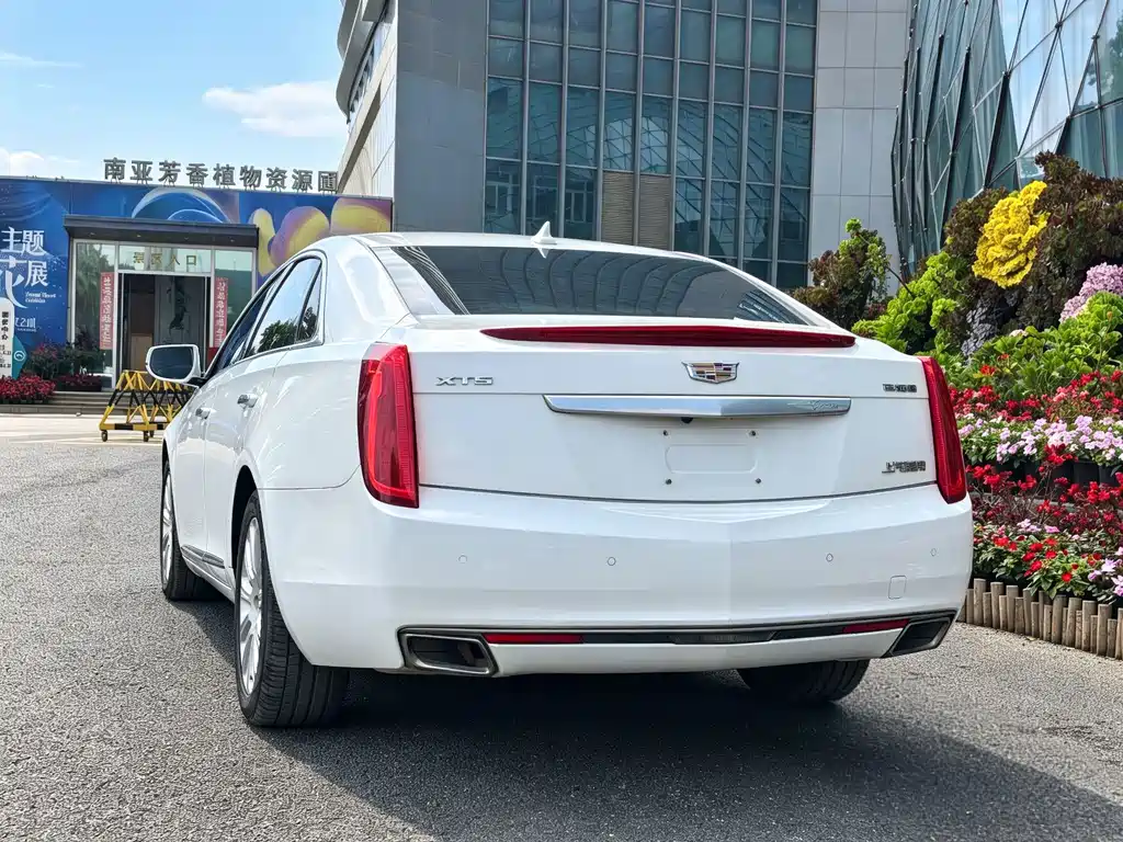 Cadillac XTS — миниатюра 13