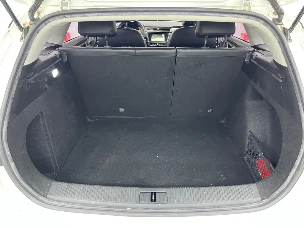 Roewe Ei5 — миниатюра 24