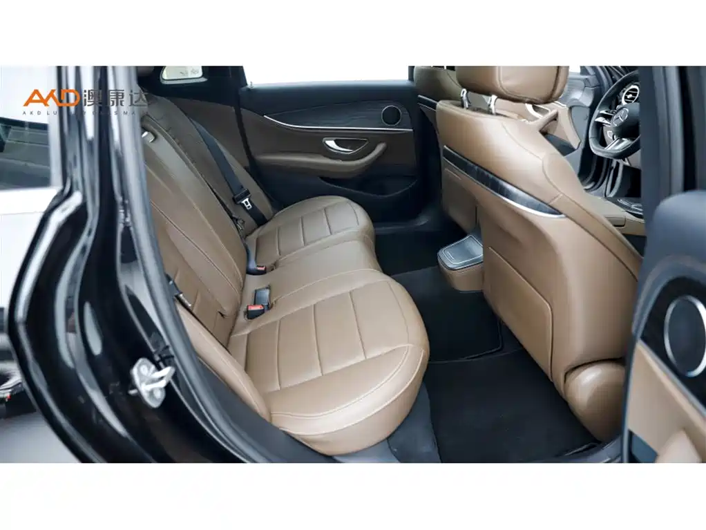 Mercedes-Benz E-Class E 2023 E 260 L Sport