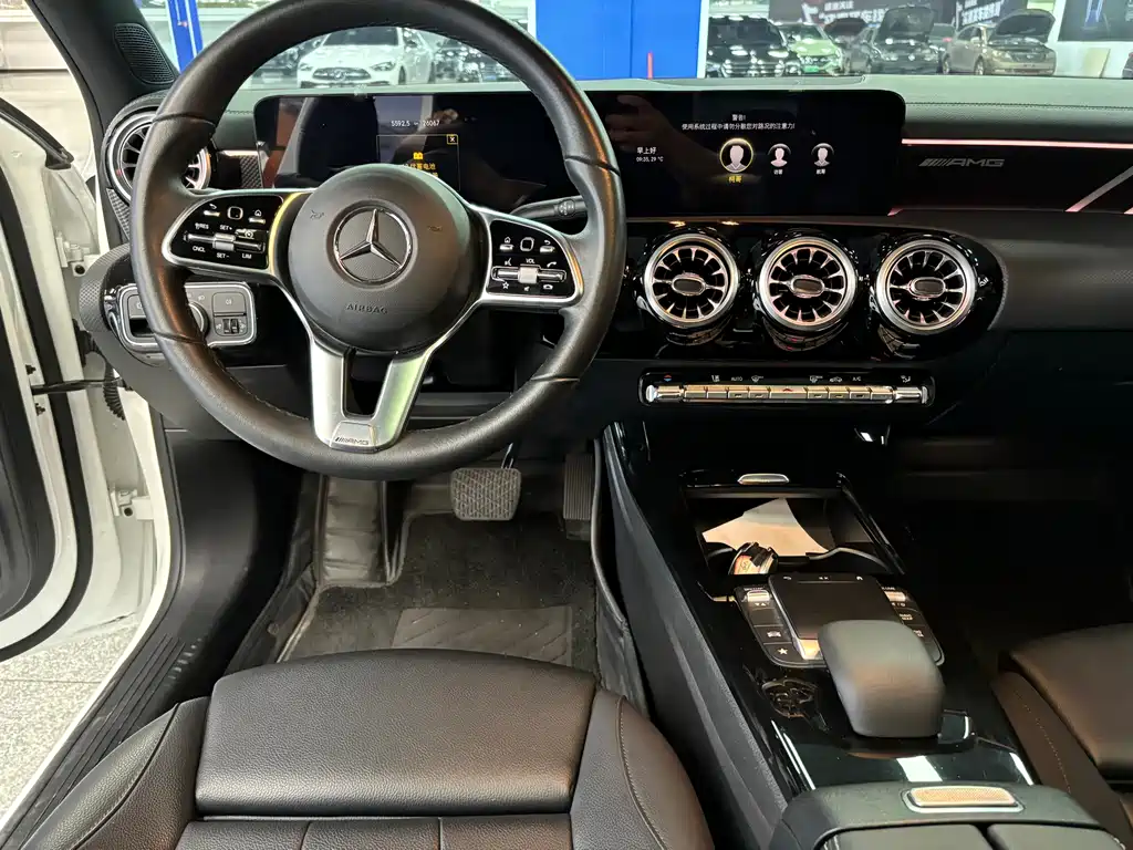 MERCEDES-BENZ A CLASS