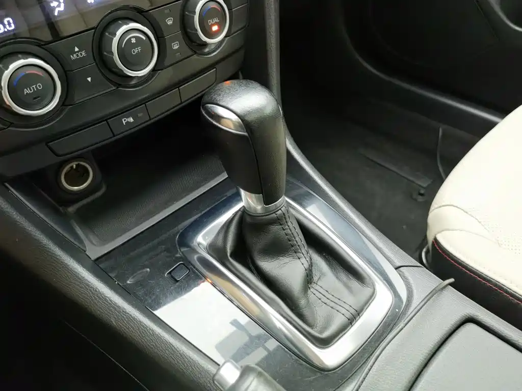 Mazda Atenza — миниатюра 13