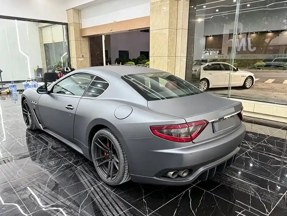 Maserati GranTurismo — миниатюра 6