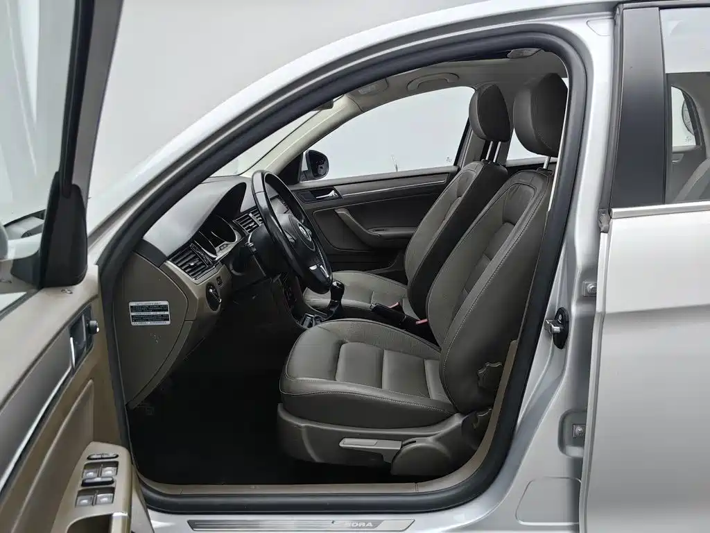 Volkswagen Bora — миниатюра 10