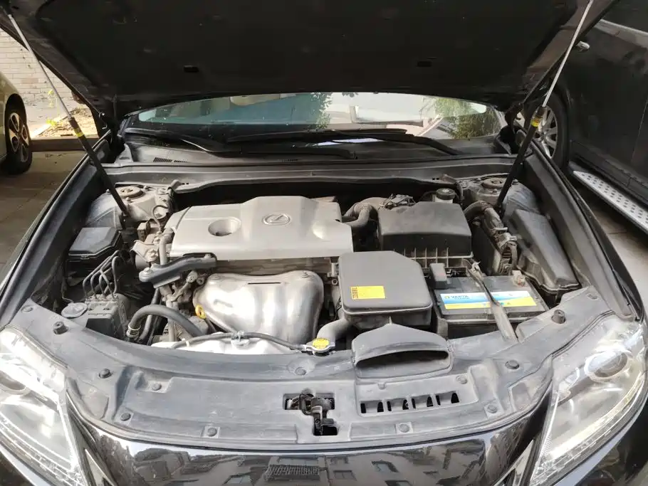 Lexus ES — миниатюра 10