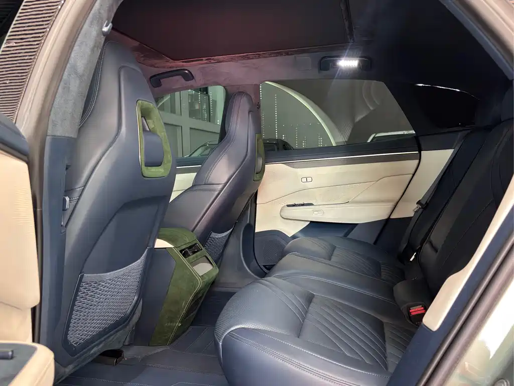 ZEEKR EXTREME KRYPTON 001