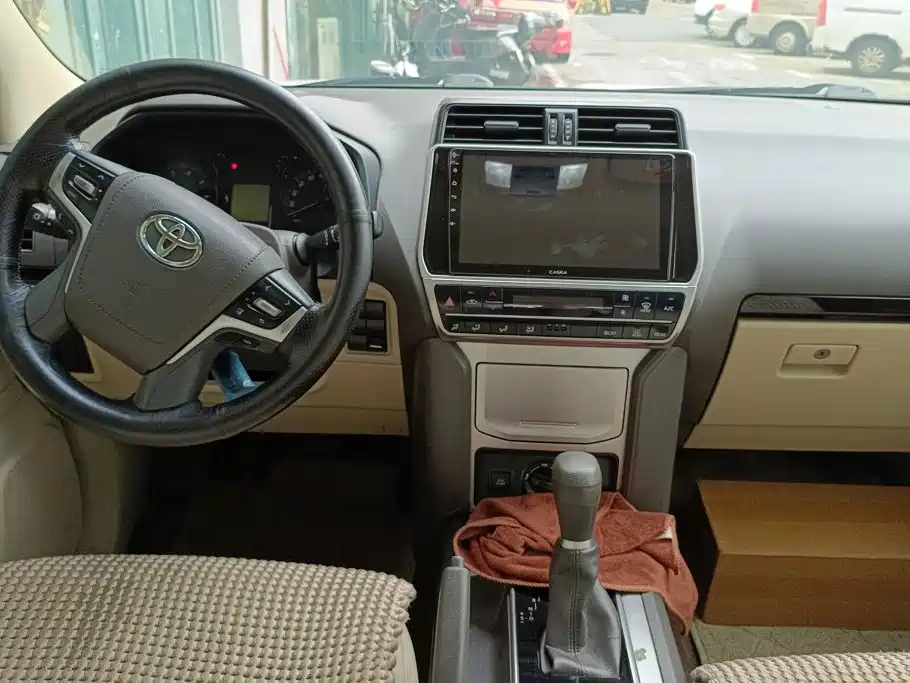 Toyota Prado (Import) — миниатюра 12