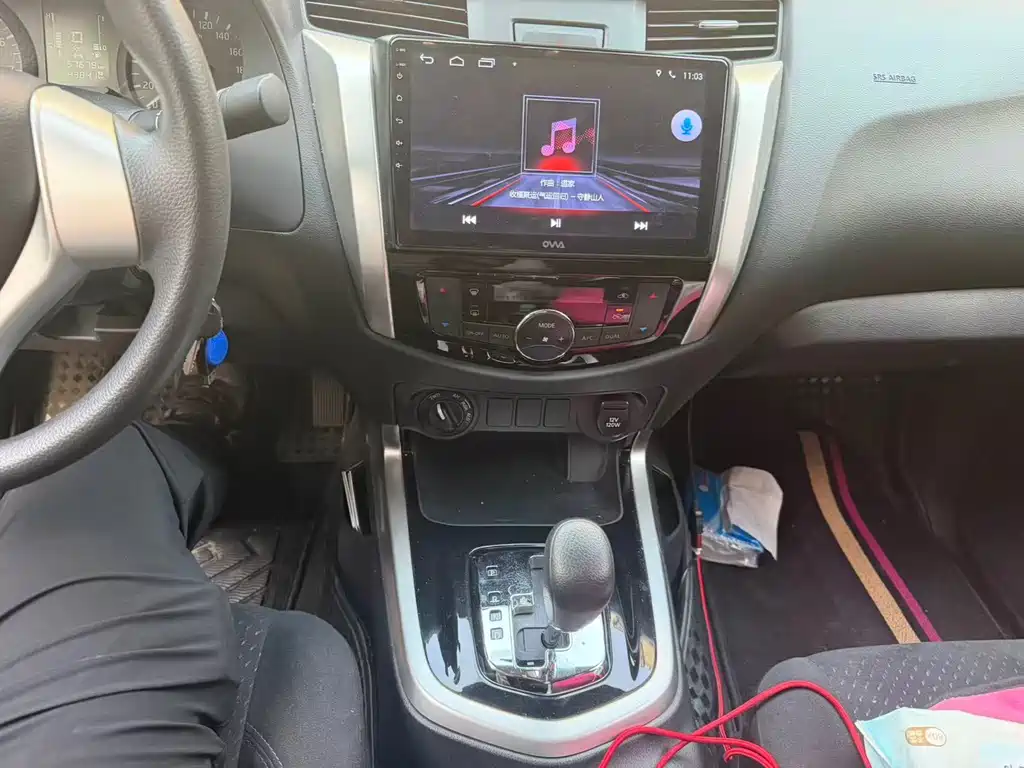 Nissan Navara — миниатюра 5