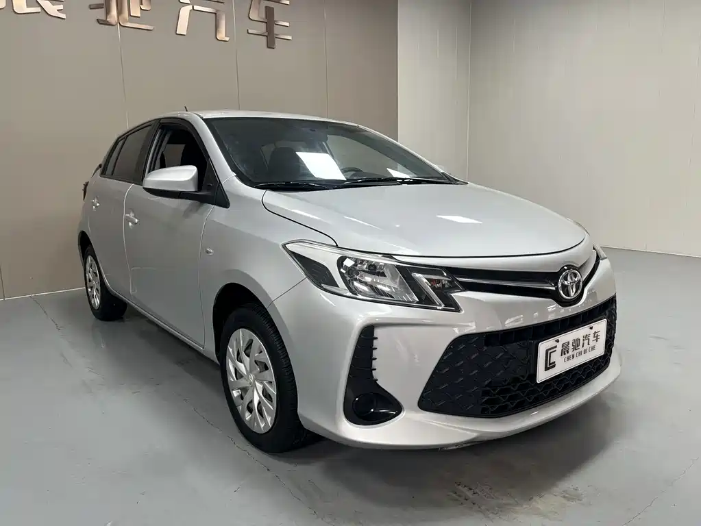Toyota Vios FS — миниатюра 3