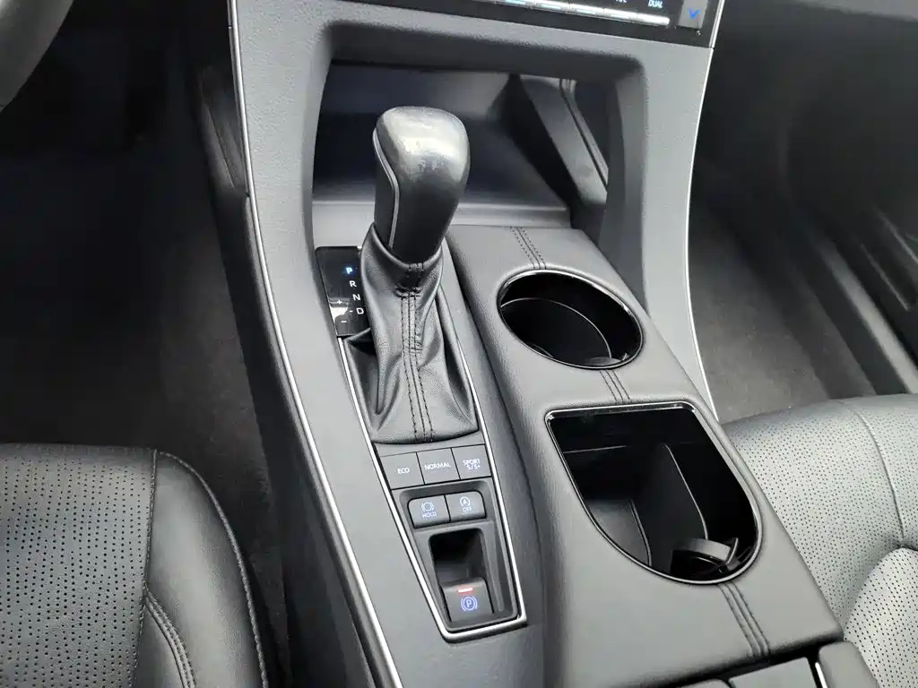 Toyota Avalon — миниатюра 13