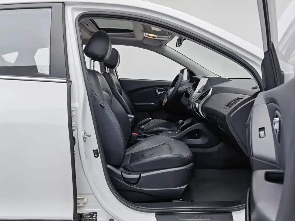 Hyundai ix35 — миниатюра 23