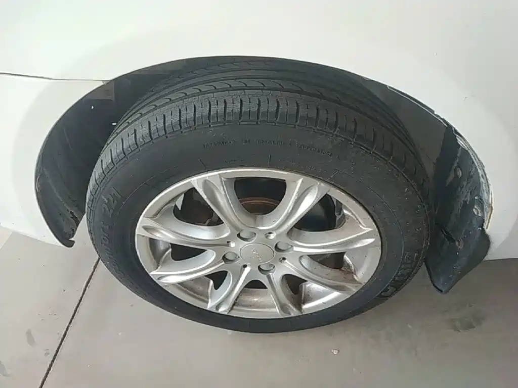 Geely King Kong — миниатюра 23
