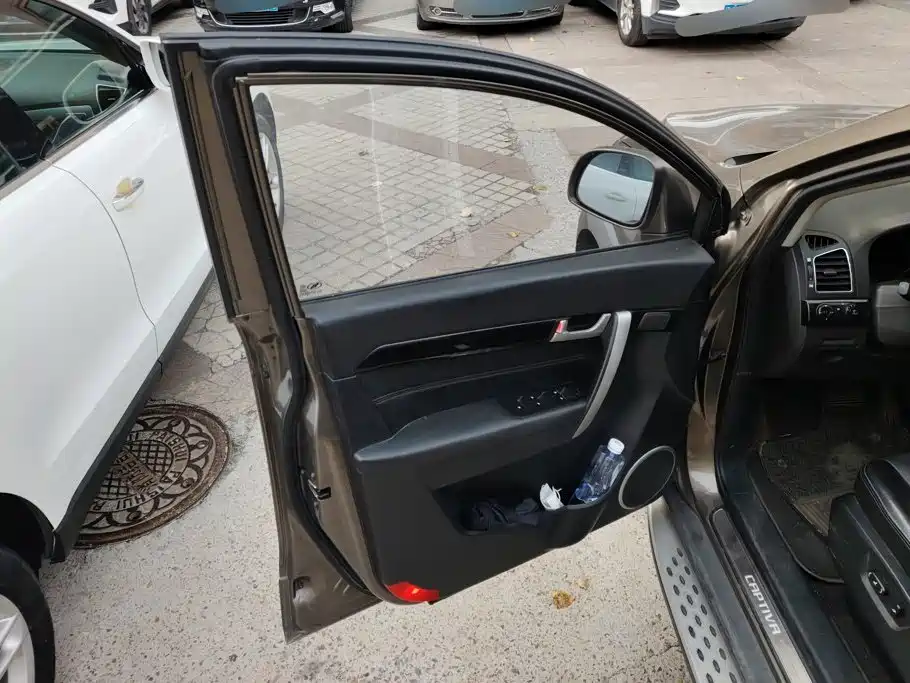 Chevrolet Captiva — миниатюра 7