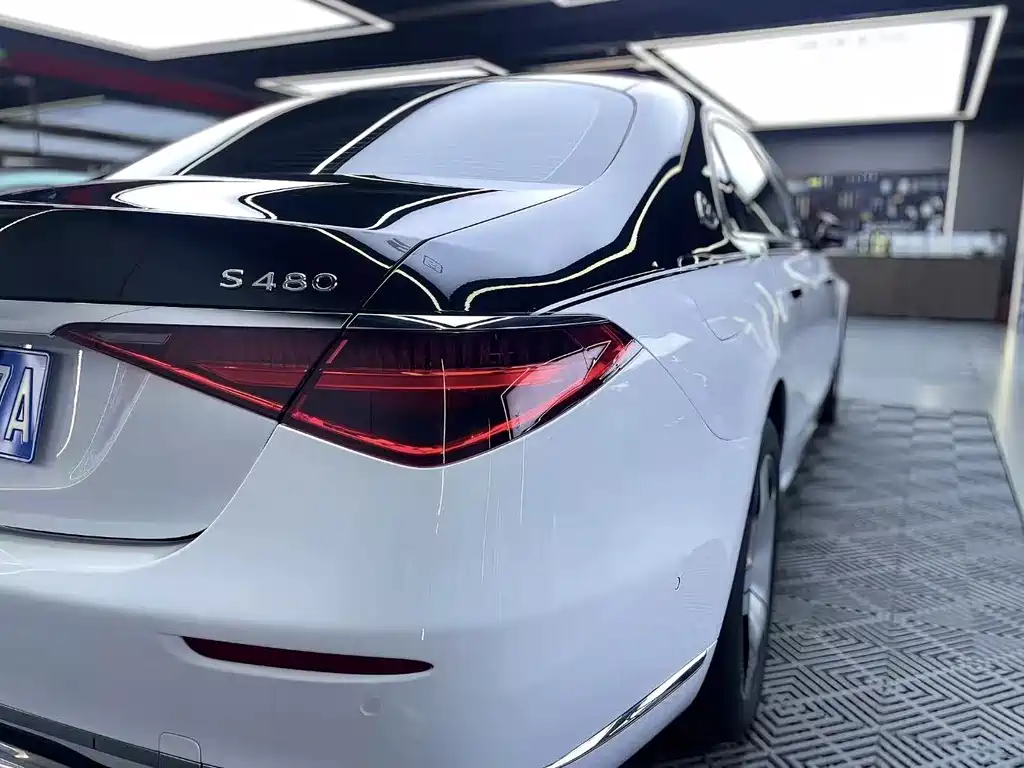 Mercedes-Benz S-Class — миниатюра 2