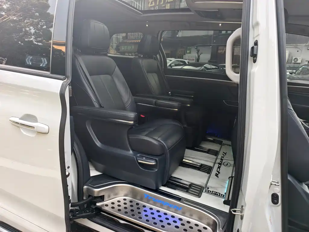 GAC Motor Trumpchi M8 — миниатюра 9