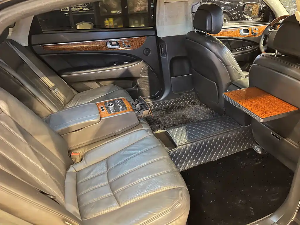 Hyundai Equus — миниатюра 32