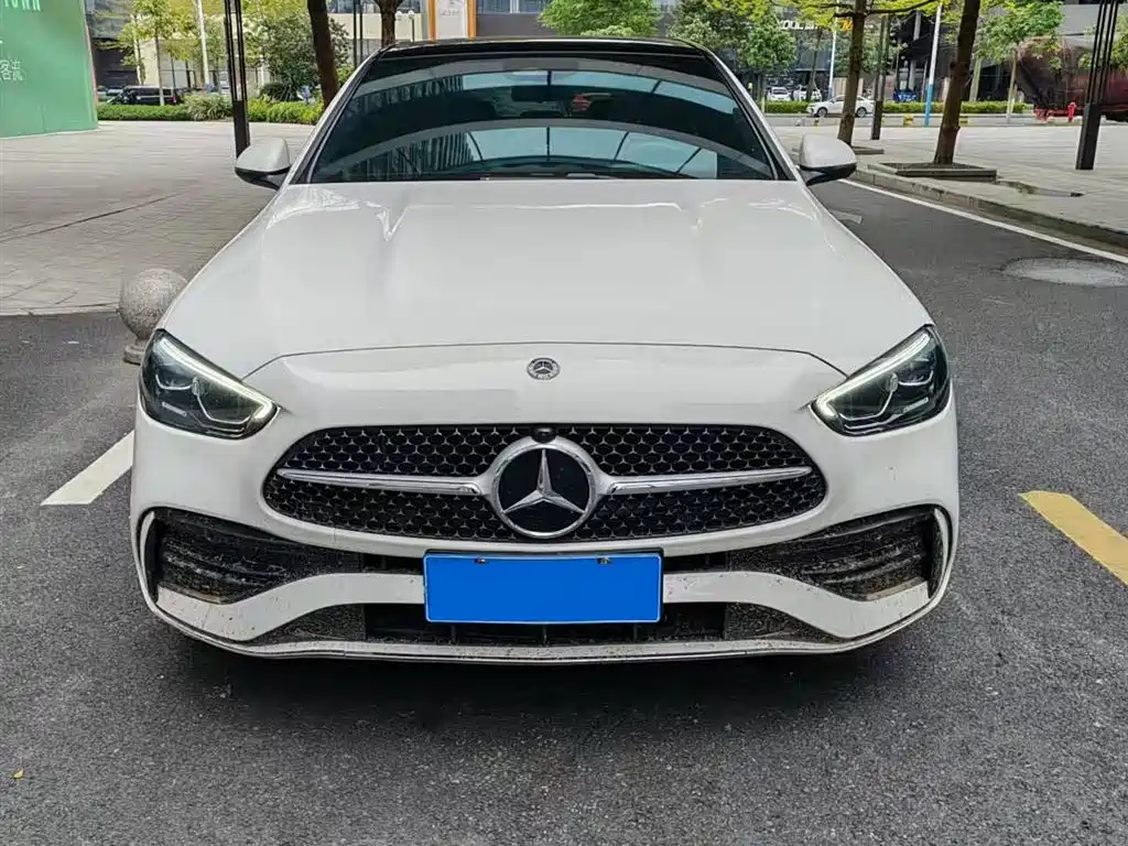 Mercedes-Benz C-Class 2022