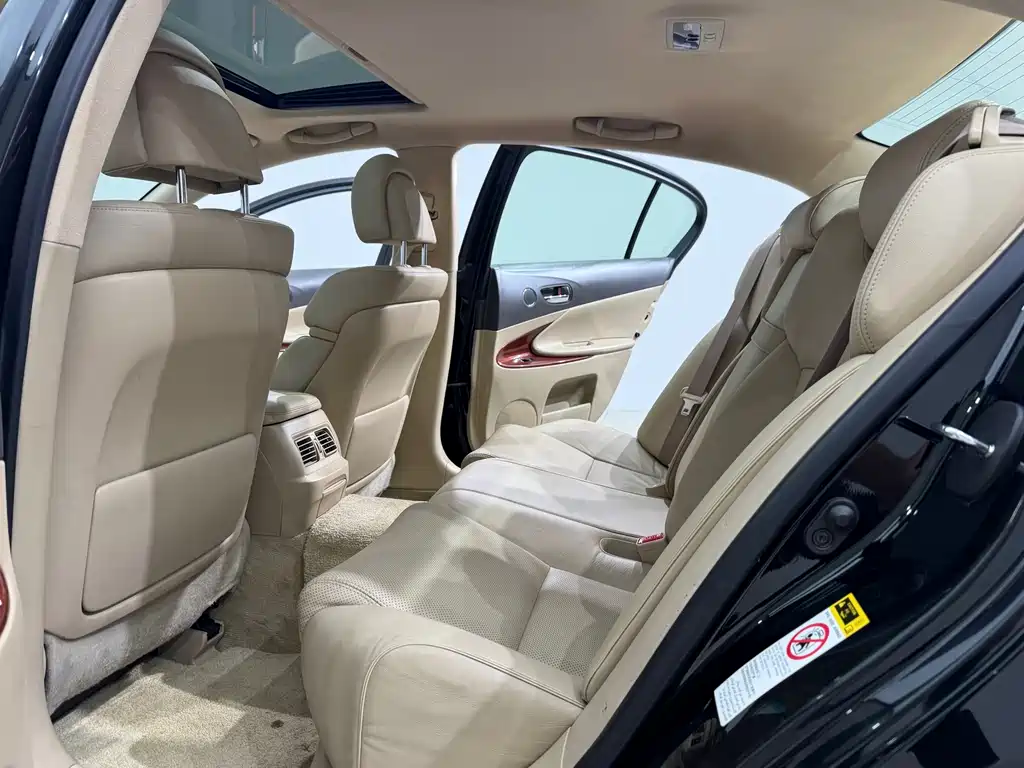 Lexus GS — миниатюра 12