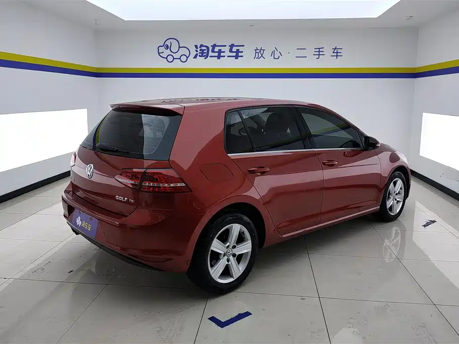 Volkswagen Golf 2014 1.4TSI AT Luxury