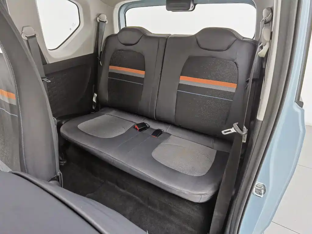 Wuling MINIEV — миниатюра 15