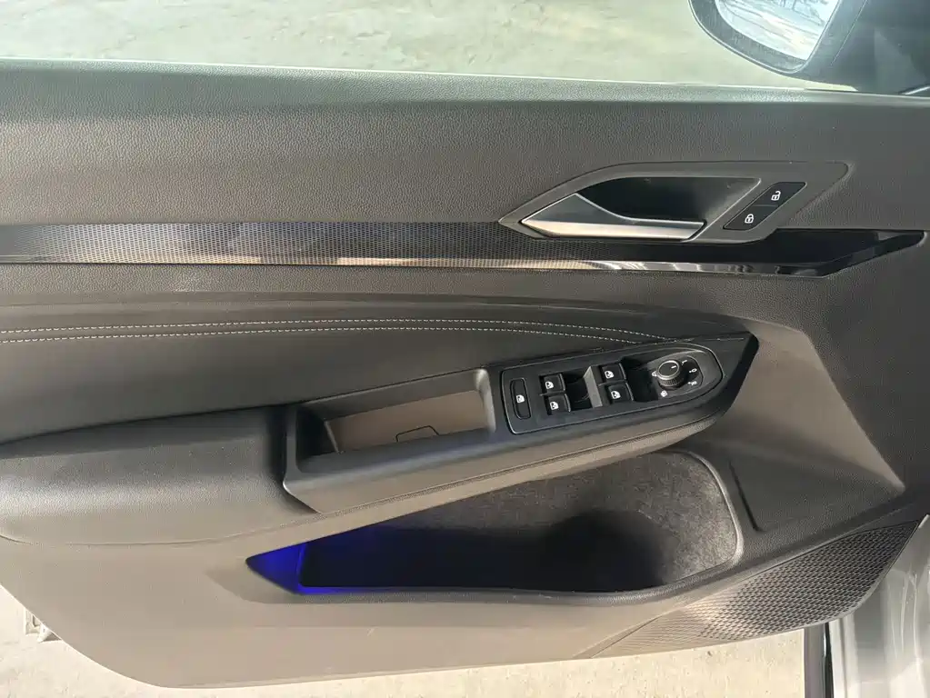 Volkswagen Golf — миниатюра 7