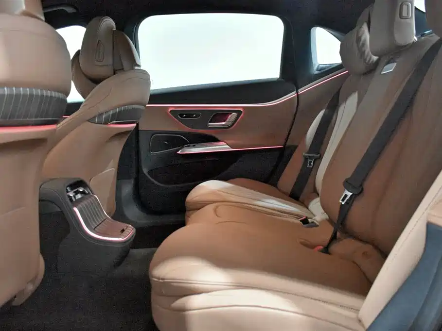 MERCEDES-BENZ E CLASS NEW ENERGY