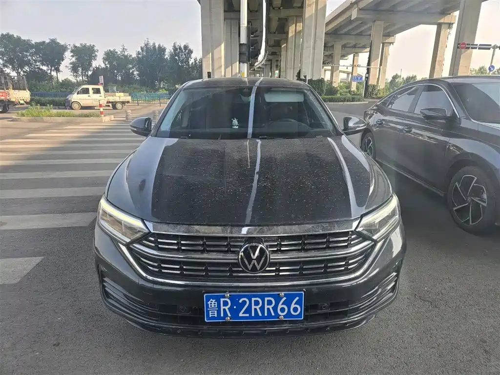 Volkswagen Sagitar 2023 300TSI DSG