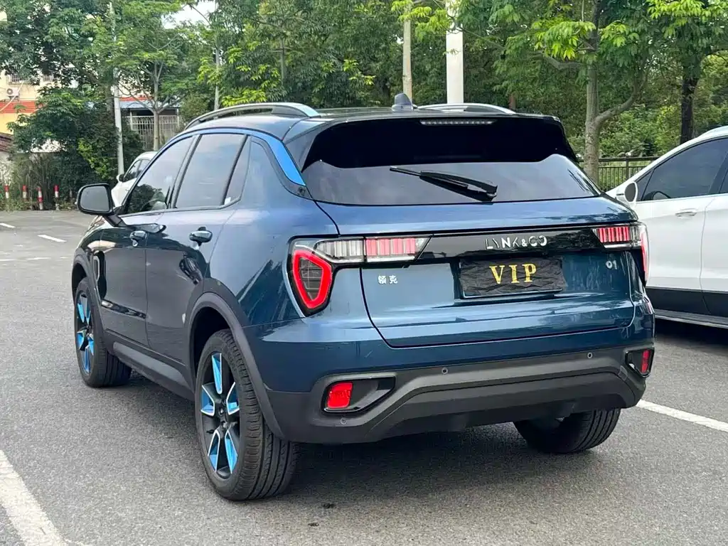 Lynk & Co 01 2019 2.0T Pro V