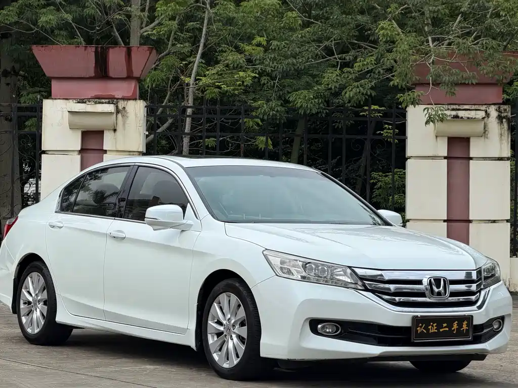 Honda Accord 2014 2.4L EX Luxury