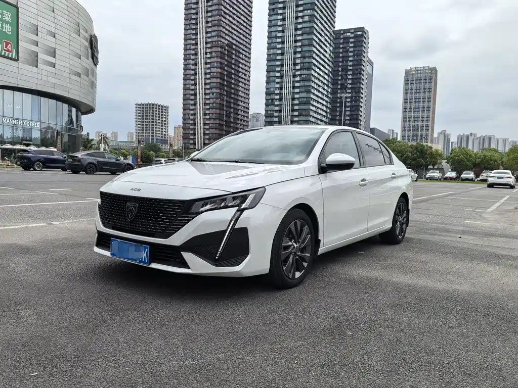 Peugeot 408 2023