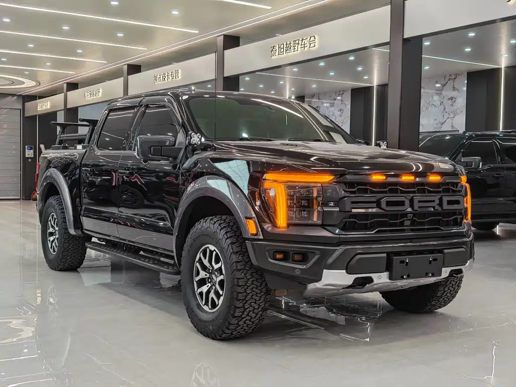 Ford F-150 Raptor